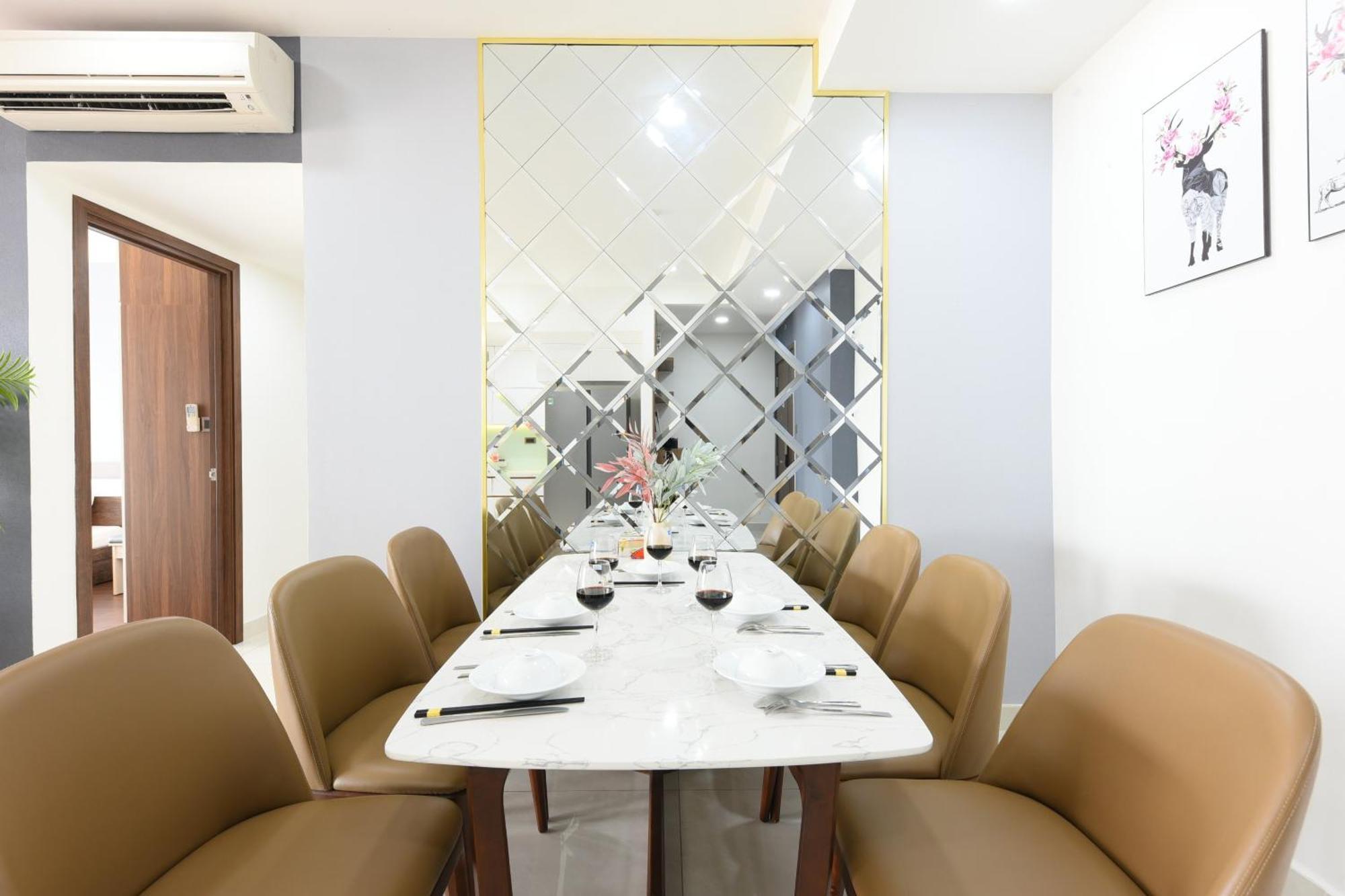 Saigon Royal Apartment Ho Chi Minh City Exterior photo