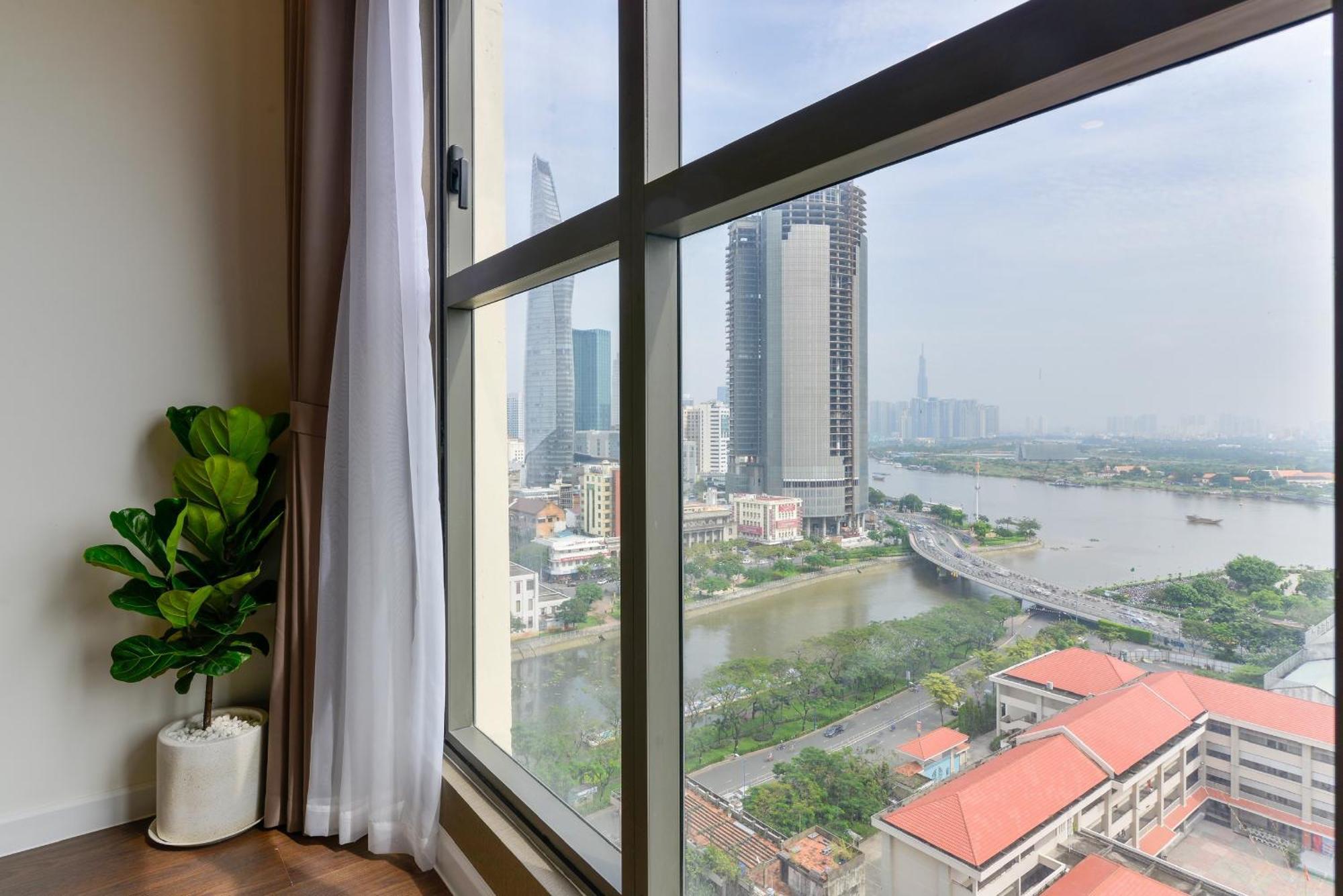 Saigon Royal Apartment Ho Chi Minh City Exterior photo